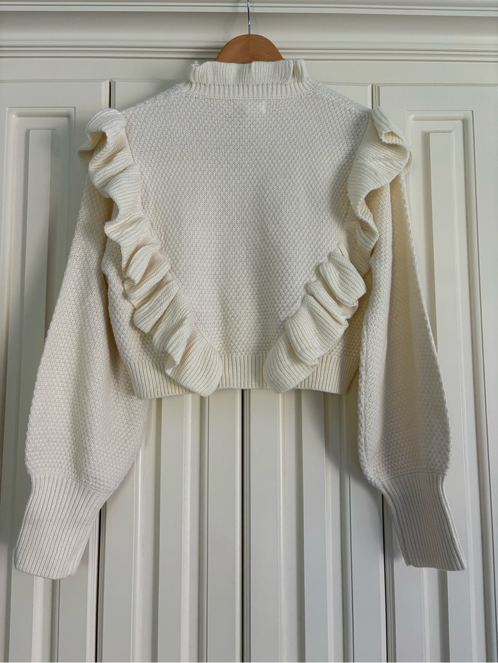 Mable Cropped Cream Ruffle Knit Sweater Top Size Small NWT Bohemian Preppy - Picture 6 of 7